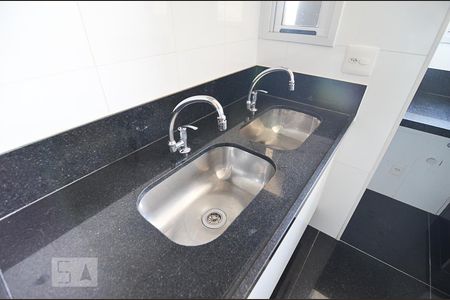 Apartamento para alugar com 103m², 2 quartos e 3 vagasCozinha