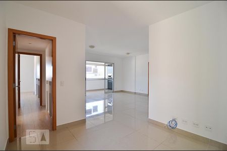 Sala de apartamento para alugar com 2 quartos, 103m² em Vila da Serra, Nova Lima