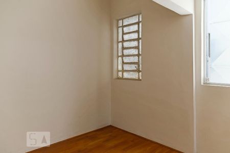 Quarto de Serviço de apartamento para alugar com 2 quartos, 130m² em Bela Vista, São Paulo