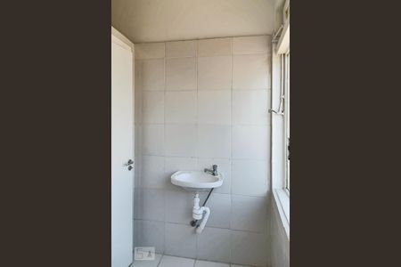 Banheiro  de apartamento para alugar com 2 quartos, 130m² em Bela Vista, São Paulo
