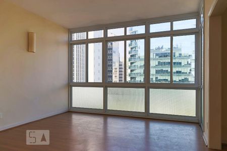 Apartamento para alugar com 2 quartos, 130m² em Bela Vista, São Paulo