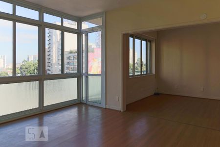Apartamento para alugar com 130m², 2 quartos e sem vagaSala