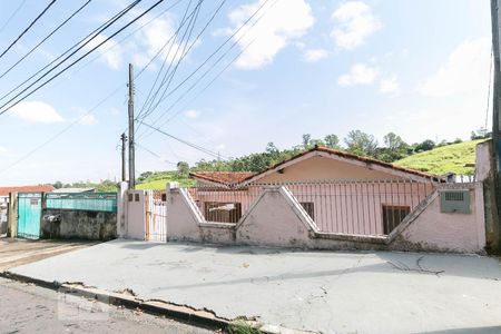 Casa à venda com 80m², 3 quartos e sem vagaFachada