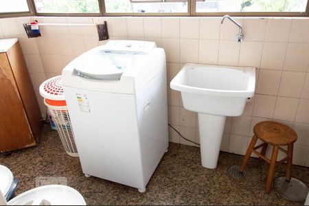 Apartamento à venda com 360m², 4 quartos e 2 vagasÁrea de Lavanderia