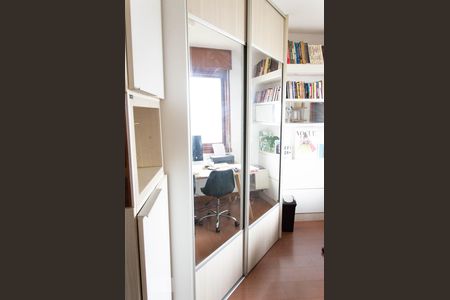 Apartamento à venda com 360m², 4 quartos e 2 vagasEscritório