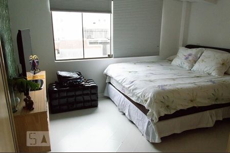 Apartamento à venda com 360m², 4 quartos e 2 vagasQuarto 2