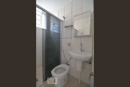 Banheiro social de apartamento à venda com 2 quartos, 70m² em Nova Suíssa, Belo Horizonte