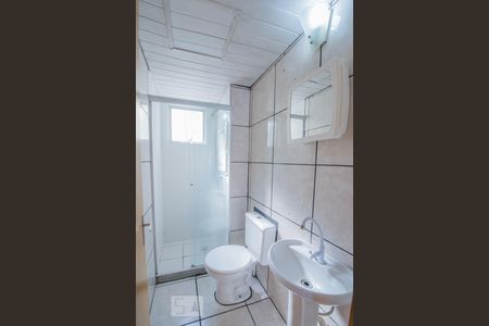 Banheiro com chuveiro elétrico de apartamento à venda com 2 quartos, 48m² em Pinheiro, São Leopoldo