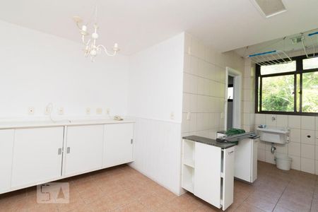 Apartamento à venda com 100m², 3 quartos e 2 vagas Apartamento à venda com 100m², 3 quartos e 2 vagasCozinha