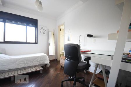 Apartamento para alugar com 220m², 3 quartos e 4 vagasSuíte 2