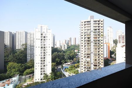 Apartamento para alugar com 220m², 3 quartos e 4 vagasVaranda da suíte 3