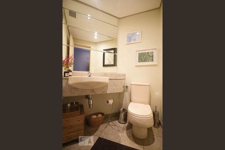 Apartamento para alugar com 220m², 3 quartos e 4 vagasLavabo