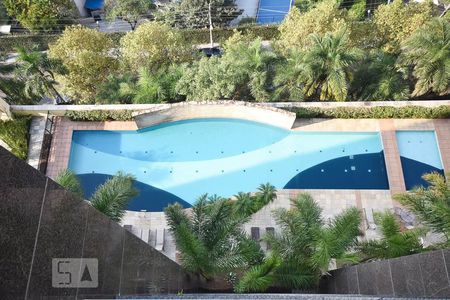 Apartamento para alugar com 220m², 3 quartos e 4 vagasVista para área de lazer