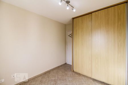 Quarto 1 de apartamento para alugar com 3 quartos, 69m² em Jardim Pinheiros, São Paulo