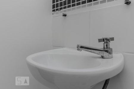 Banheiro de apartamento à venda com 1 quarto, 34m² em Cambuci, São Paulo