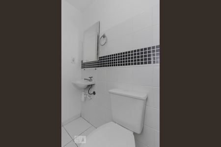 Banheiro de apartamento à venda com 1 quarto, 34m² em Cambuci, São Paulo