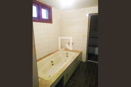 Casa à venda com 640m², 8 quartos e 6 vagas