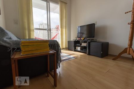 Sala de apartamento para alugar com 2 quartos, 55m² em Saúde, São Paulo