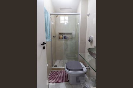 Apartamento à venda com 87m², 3 quartos e sem vaga Apartamento à venda com 87m², 3 quartos e sem vagaBanheiro 1