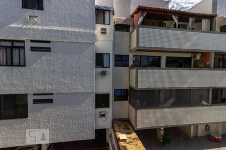 Apartamento à venda com 87m², 3 quartos e sem vaga Apartamento à venda com 87m², 3 quartos e sem vagaVista