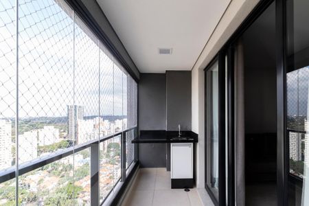 Studio para alugar com 38m², 1 quarto e 1 vaga Studio para alugar com 38m², 1 quarto e 1 vagaVaranda