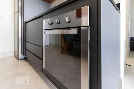 Forno de kitnet/studio para alugar com 1 quarto, 38m² em Campo Belo, São Paulo