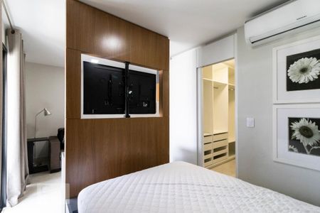 Studio para alugar com 38m², 1 quarto e 1 vaga Studio para alugar com 38m², 1 quarto e 1 vagaQuarto