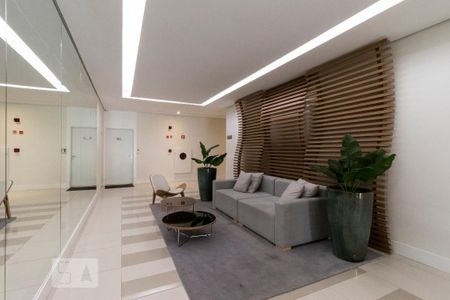 Studio para alugar com 38m², 1 quarto e 1 vaga Studio para alugar com 38m², 1 quarto e 1 vagaHall do Prédio