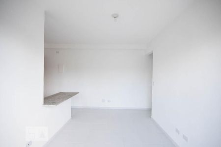 Sala de apartamento para alugar com 2 quartos, 46m² em Jardim Ampliação, São Paulo