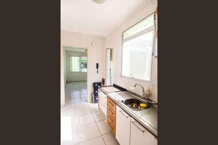 Cozinha de apartamento à venda com 1 quarto, 49m² em Jardim Carvalho, Porto Alegre