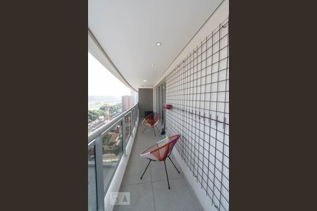 Apartamento à venda com 57m², 1 quarto e 1 vaga Apartamento à venda com 57m², 1 quarto e 1 vagaVaranda