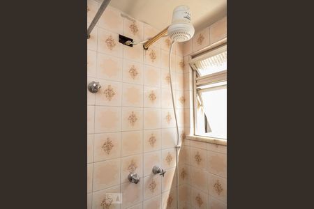 Banheiro de apartamento para alugar com 1 quarto, 58m² em Méier, Rio de Janeiro