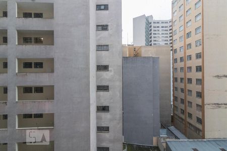 Vista da sala de apartamento para alugar com 1 quarto, 52m² em Centro, Curitiba