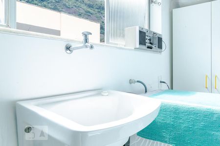 Apartamento à venda com 103m², 2 quartos e 2 vagasÁrea de Serviço