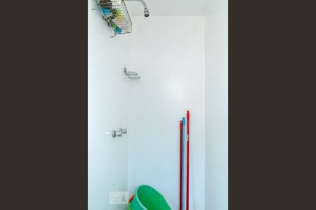 Apartamento à venda com 103m², 2 quartos e 2 vagasBanheiro de Serviço