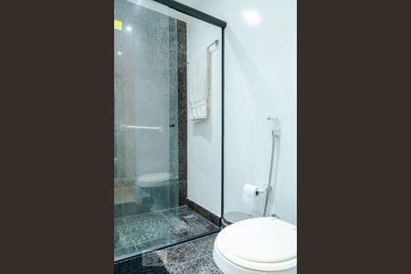 Apartamento à venda com 103m², 2 quartos e 2 vagasBanheiro - Suíte