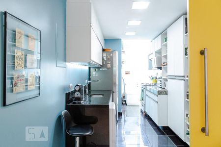 Apartamento à venda com 103m², 2 quartos e 2 vagasCozinha