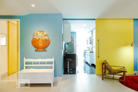 Apartamento à venda com 103m², 2 quartos e 2 vagasSala