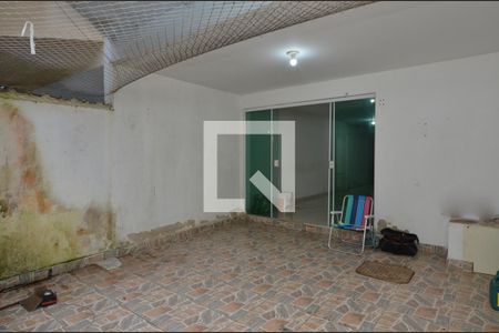 Casa à venda com 202m², 3 quartos e 1 vagaVaranda