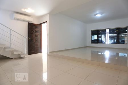 Sala de casa à venda com 3 quartos, 170m² em Jardim das Flores, Osasco