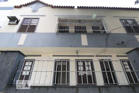 Apartamento à venda com 70m², 2 quartos e sem vagaFachada