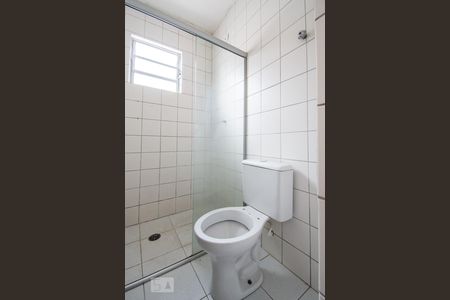 Banheiro de casa para alugar com 1 quarto, 55m² em Vila Marte, São Paulo