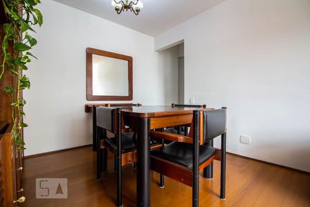 Sala de jantar de apartamento para alugar com 2 quartos, 55m² em Vila Madalena, São Paulo