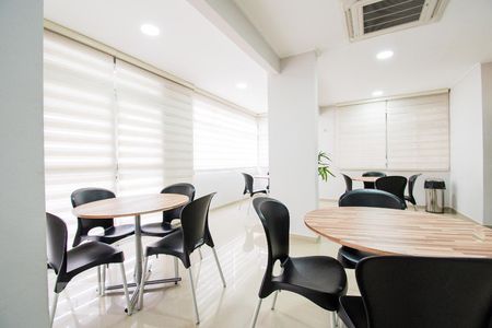 Apartamento para alugar com 72m², 3 quartos e 1 vagaÁrea Externa - Salão de Festas