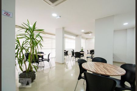Apartamento para alugar com 72m², 3 quartos e 1 vagaÁrea Externa - Salão de Festas