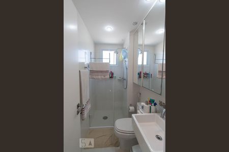 Apartamento para alugar com 69m², 2 quartos e 1 vaga Apartamento para alugar com 69m², 2 quartos e 1 vagaBanheiro Suíte