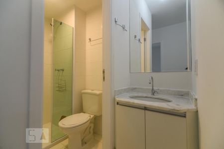 Banheiro de apartamento para alugar com 3 quartos, 65m² em Vila Prudente, São Paulo