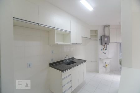 Cozinha de apartamento para alugar com 3 quartos, 65m² em Vila Prudente, São Paulo