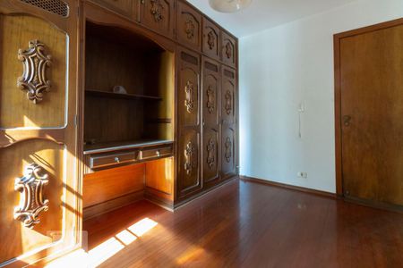 Apartamento à venda com 153m², 4 quartos e 3 vagasQuarto 3