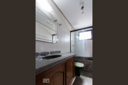 Apartamento à venda com 153m², 4 quartos e 3 vagasBanheiro Corredor